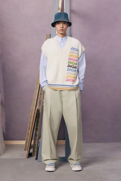 Look 9